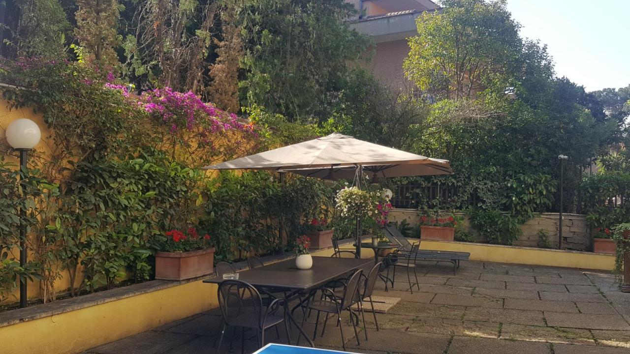 Villa Orsini Rome Exterior photo